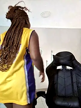 EmmaSanzz  online show from December 2025 11:27:02 AM