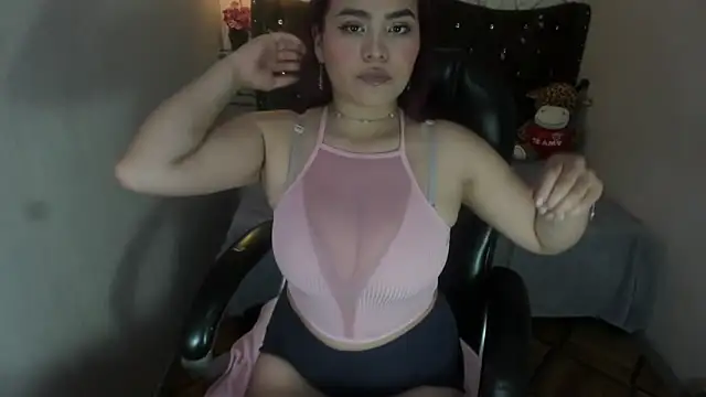 moniquehicks online show from December 2025 04:53:01 PM