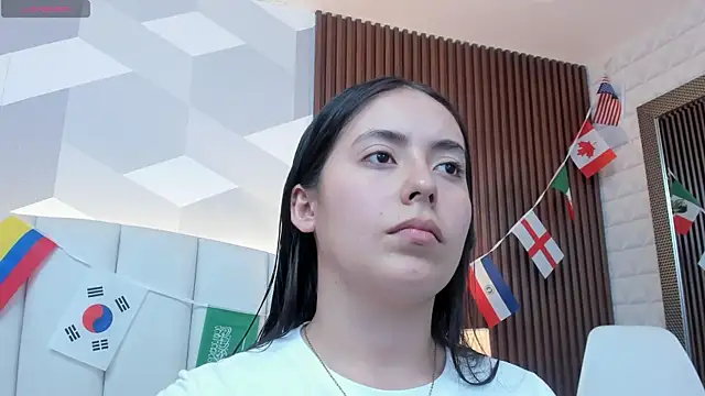 Snapshot of Julietasantos__ chatting on June 2026 06:24:02 PM Julietasantos online show from June 2026 06:24:02 PM