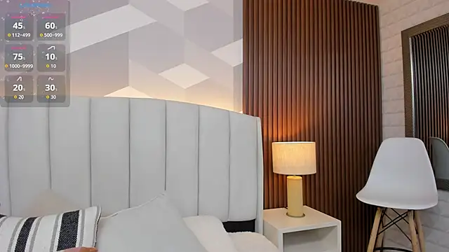 Julietasantos   online show from November 2025 06:30:02 PM