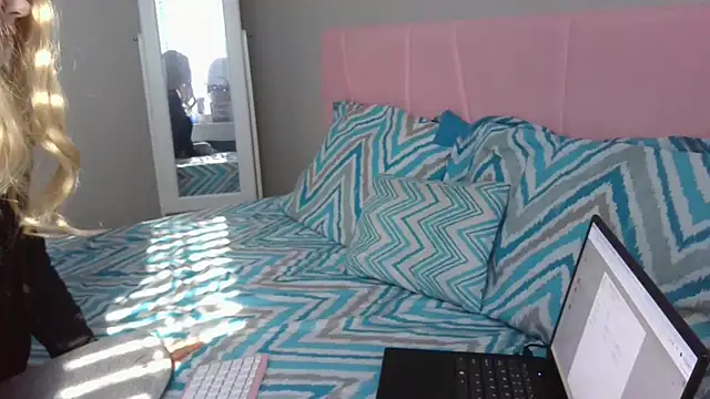 Wishgoddes online show from January 2026 06:26:02 PM