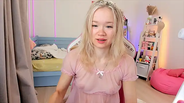 Snapshot of Lily_Young chatting on November 2025 04:34:02 AM Lily Young online show from November 2025 04:34:02 AM