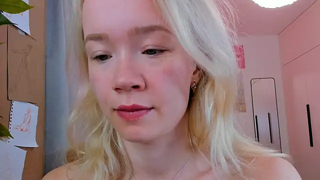 Lily Young online show from June 2026 02:39:02 AM