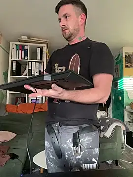 Fuckbuddy36 online show from February 2026 03:45:01 PM