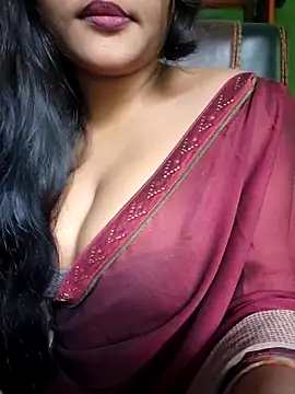 Snapshot of Kotha_-Moni chatting on May 2026 05:33:01 AM Kotha -Moni online show from May 2026 05:33:01 AM