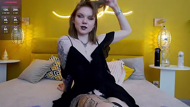 lessysweety online show from October 2025 03:29:02 AM