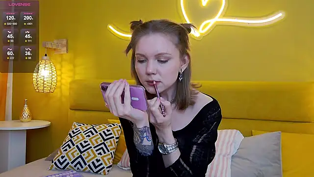 lessysweety online show from October 2025 03:26:01 AM