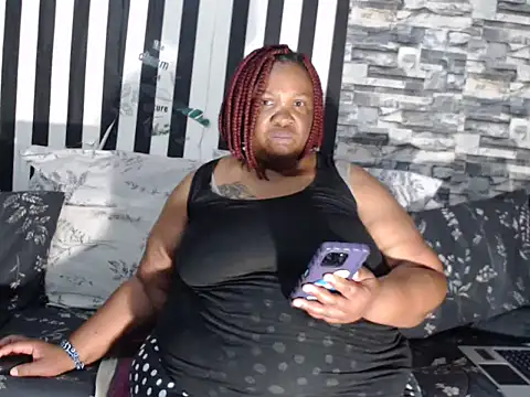 BigHotMatureXx online show from January 2026 07:14:01 AM