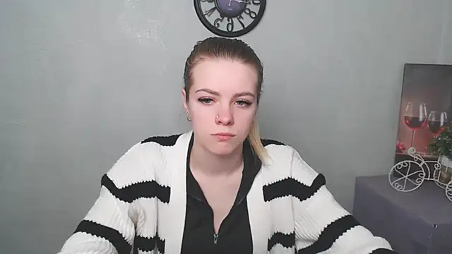 AliceFlirtt  online show from March 2025 02:45:01 PM