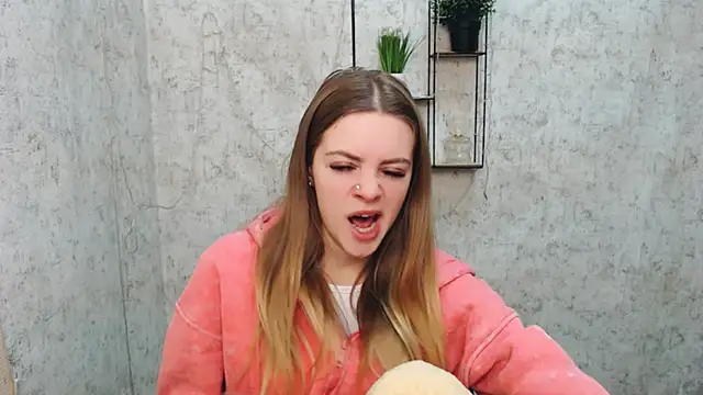 AliceFlirtt  online show from February 2025 08:27:02 AM