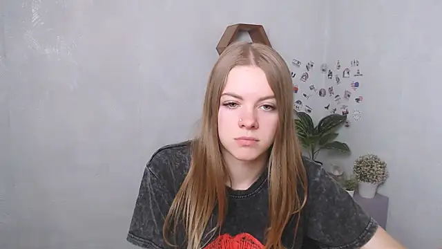 AliceFlirtt  online show from September 2025 09:19:02 AM
