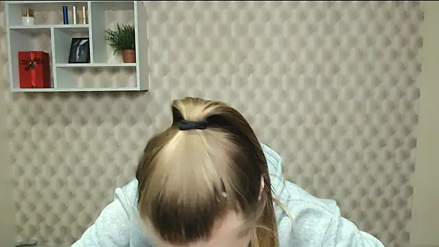 AliceFlirtt  online show from October 2025 08:22:02 AM