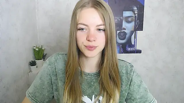 AliceFlirtt  online show from September 2025 08:36:02 AM