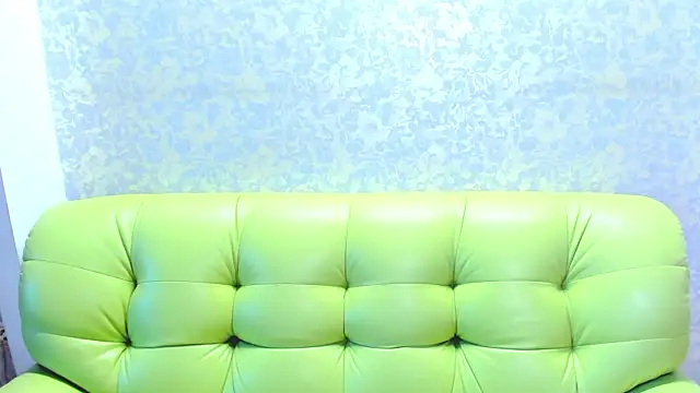 Snapshot of Vanessa_Florence chatting on June 2026 01:33:01 AM Vanessa Florence online show from June 2026 01:33:01 AM