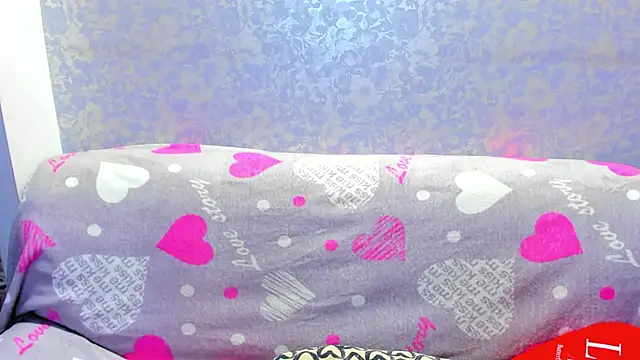 Vanessa Florence online show from March 2026 01:24:01 AM