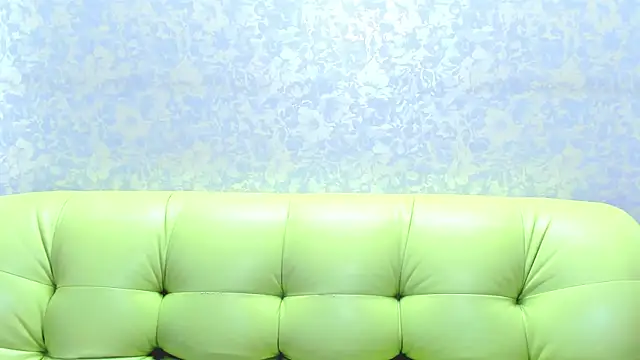 Snapshot of Vanessa_Florence chatting on June 2026 01:23:01 AM Vanessa Florence online show from June 2026 01:23:01 AM