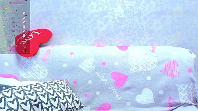 Snapshot of Vanessa_Florence chatting on July 2026 01:10:02 AM Vanessa Florence online show from July 2026 01:10:02 AM
