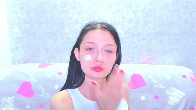 Snapshot of Vanessa_Florence chatting on July 2026 01:24:02 AM Vanessa Florence online show from July 2026 01:24:02 AM