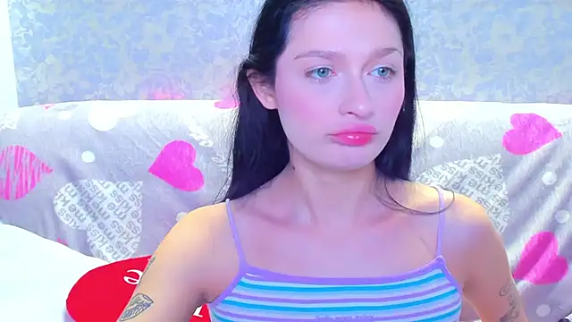 Snapshot of Vanessa_Florence chatting on November 2025 02:01:02 AM Vanessa Florence online show from November 2025 02:01:02 AM