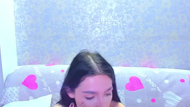 Vanessa Florence online show from April 2026 01:12:01 AM