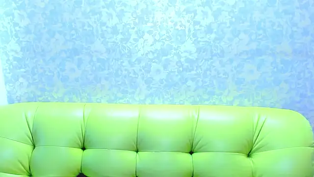 Snapshot of Vanessa_Florence chatting on July 2026 01:14:02 AM Vanessa Florence online show from July 2026 01:14:02 AM