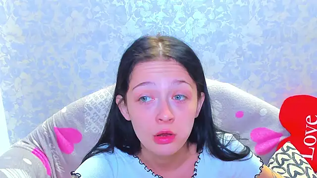 Snapshot of Vanessa_Florence chatting on September 2025 01:12:02 AM Vanessa Florence online show from September 2025 01:12:02 AM