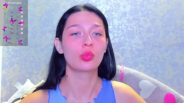 Snapshot of Vanessa_Florence chatting on October 2025 01:28:02 AM Vanessa Florence online show from October 2025 01:28:02 AM