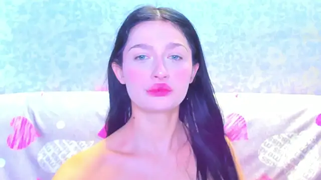 Snapshot of Vanessa_Florence chatting on November 2025 02:12:02 AM Vanessa Florence online show from November 2025 02:12:02 AM