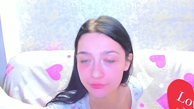 Vanessa Florence online show from March 2026 01:23:01 AM