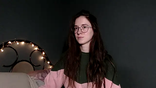 wow  kelly online show from December 2025 04:19:02 PM