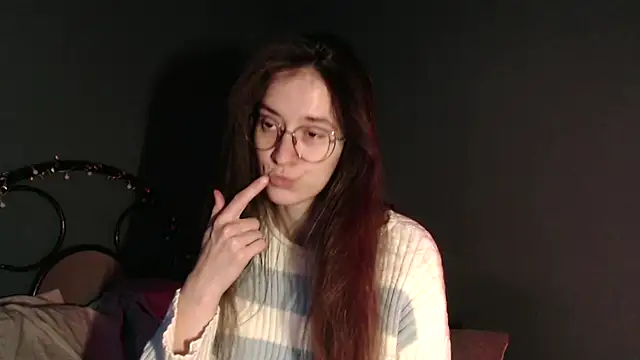 wow  kelly online show from December 2025 05:00:01 PM