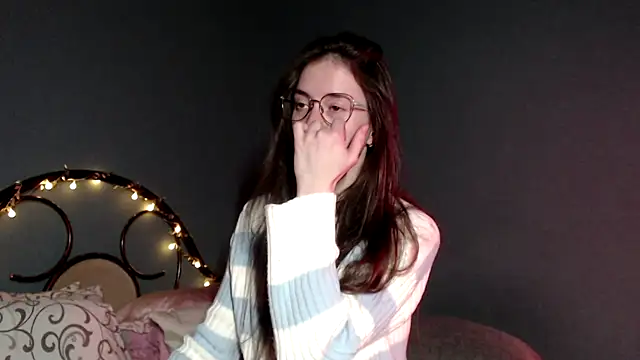 wow  kelly online show from February 2026 04:25:02 PM