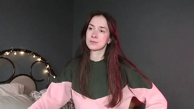 wow  kelly online show from April 2026 02:30:01 PM