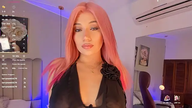 Emma Thompsson online show from November 2025 01:59:02 AM