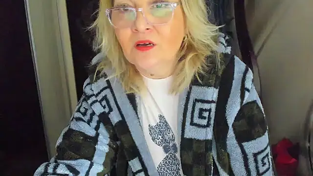 IryshAlice online show from April 2026 09:19:02 PM