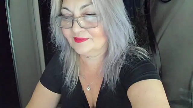 IryshAlice online show from October 2025 10:44:02 PM