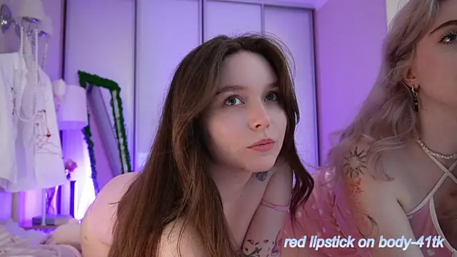 your favoritegirls online show from May 2026 06:47:01 PM