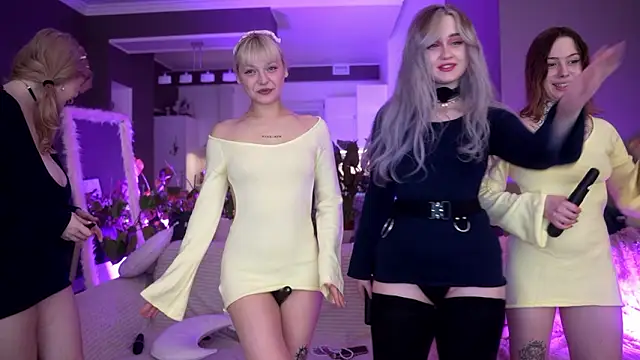 your favoritegirls online show from March 2026 12:20:01 AM