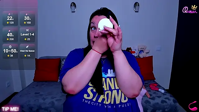 BubbleEmma online show from April 2026 01:02:01 PM