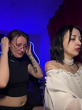 Dooubletroublee online show from March 2026 01:45:02 AM