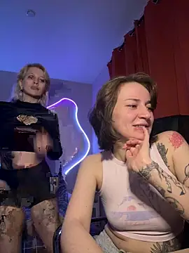 Dooubletroublee online show from April 2026 01:41:01 AM