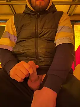 Snapshot of cussy007 chatting on January 2025 02:00:01 PM cussy007 online show from January 2025 02:00:01 PM