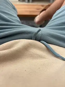 Snapshot of cussy007 chatting on November 2025 11:10:02 AM cussy007 online show from November 2025 11:10:02 AM