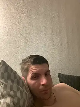 Ricoleckt online show from February 2025 11:37:01 PM