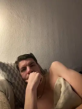Ricoleckt online show from March 2025 01:32:02 AM
