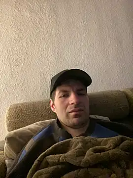 Ricoleckt online show from January 2025 06:49:01 PM