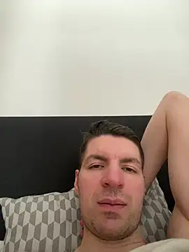 Ricoleckt online show from February 2025 03:00:02 PM