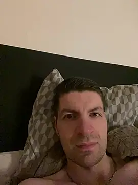 Ricoleckt online show from February 2025 08:16:02 PM