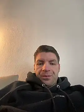 Ricoleckt online show from February 2025 10:09:01 AM