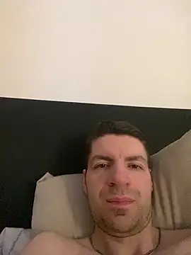 Ricoleckt online show from February 2025 11:11:01 AM